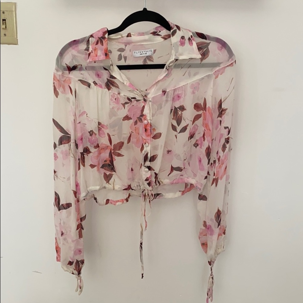 Flynn Skye top